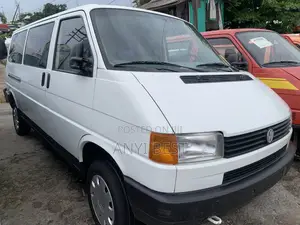 Volkswagen Transporter 2006 White
