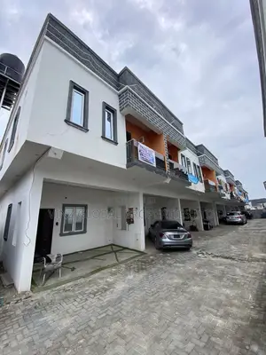 4bdrm Duplex in Lekki for rent