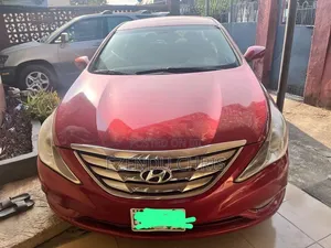 Hyundai Sonata 2012 Red