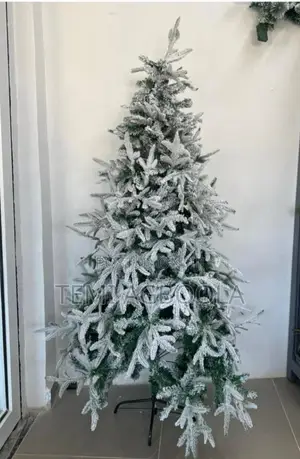 Snowy Christmas Tree 8ft