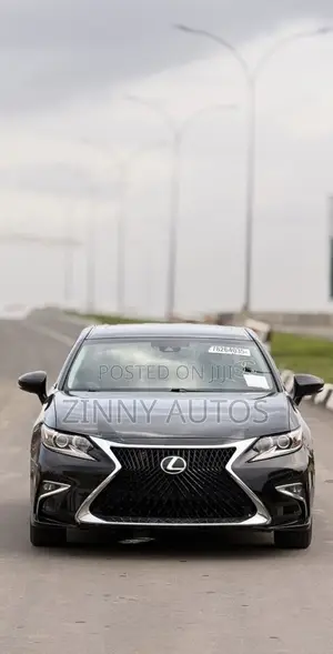Lexus ES 2017 Gray