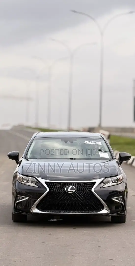 Lexus ES 2017 Gray