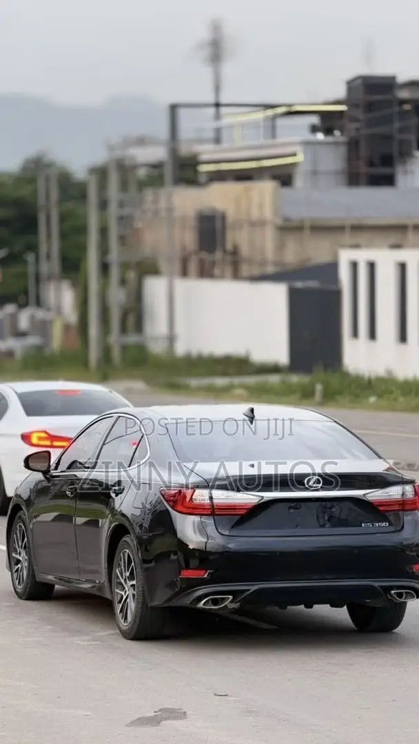Lexus ES 2017 Gray