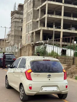 Kia Morning 2011 Beige