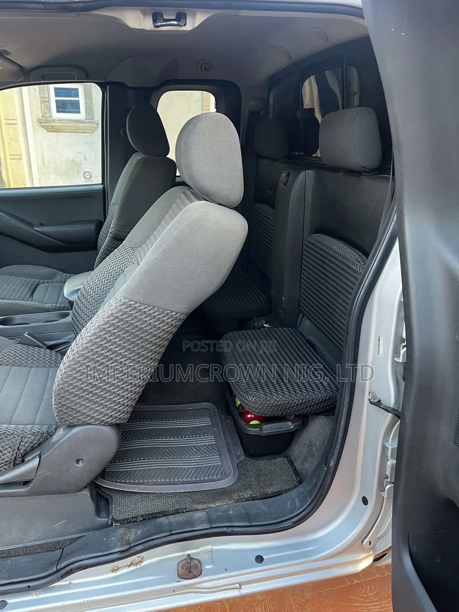 Nissan Frontier 2006 Silver