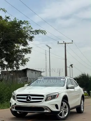 Mercedes-Benz GLA 250 2017 White