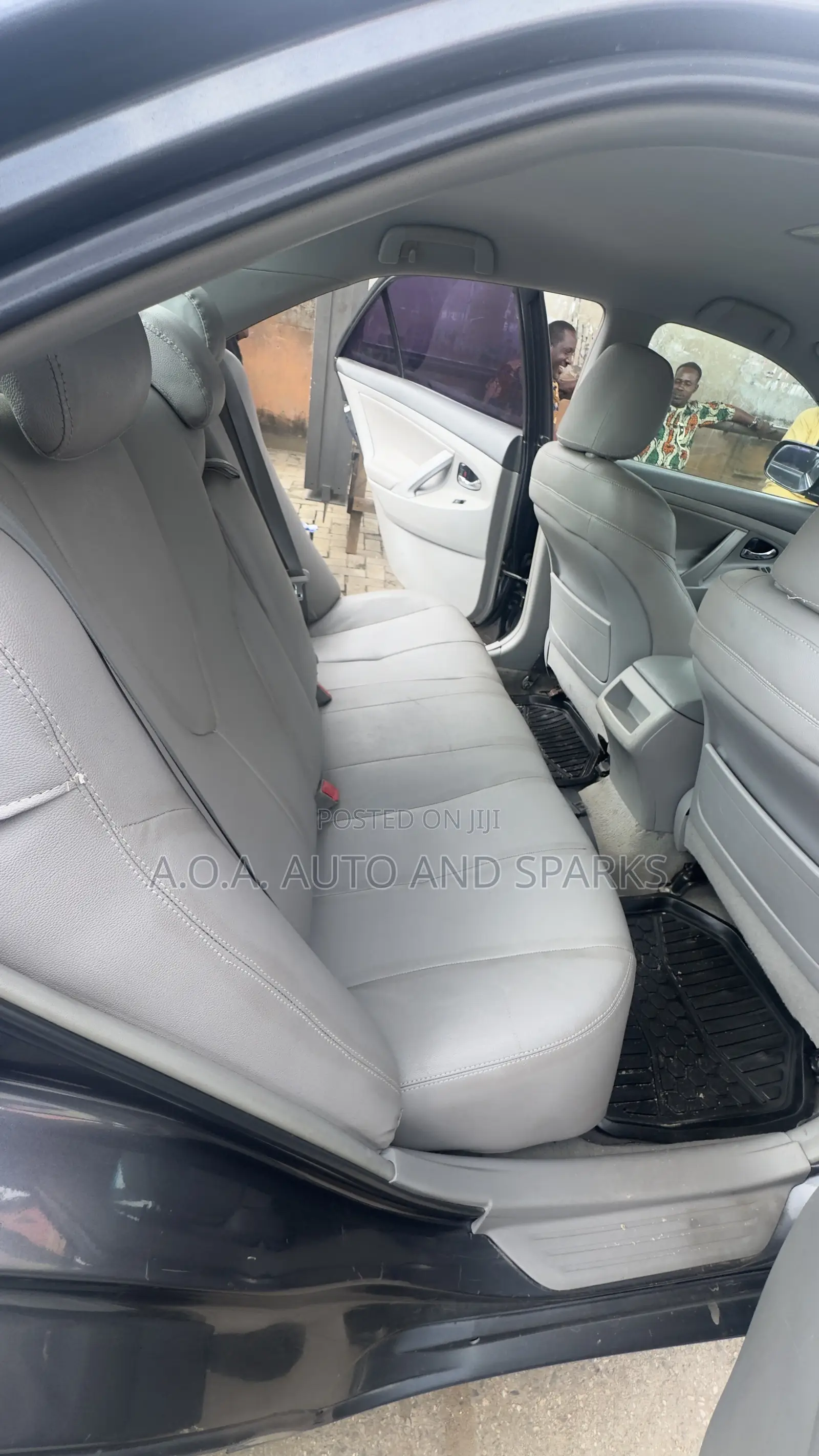 Toyota Camry 2011 Gray
