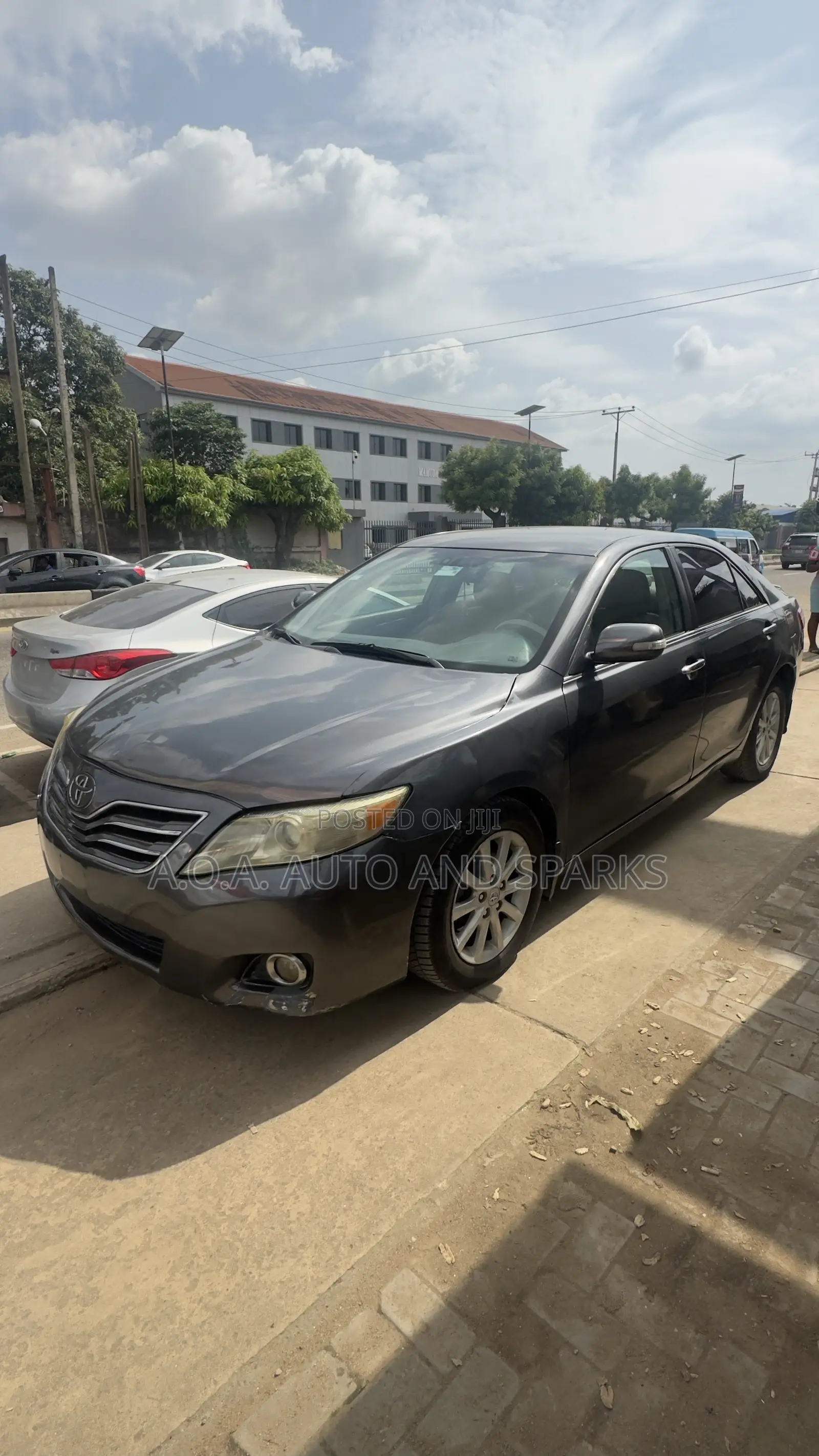 Toyota Camry 2011 Gray