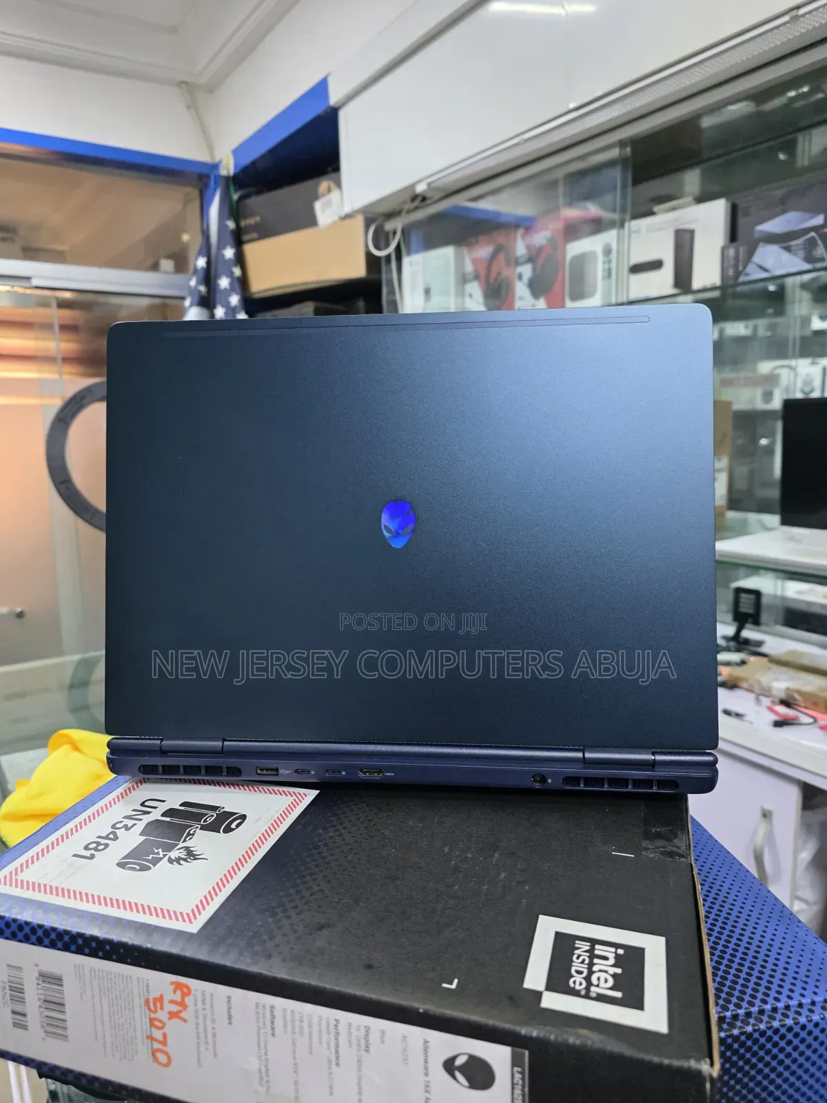 New Laptop Alienware 16 Aurora 32GB Intel Core i7 SSD 1T