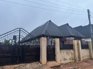 4bdrm Bungalow in Auchi Bypass Power, Uhunmwonde for sale