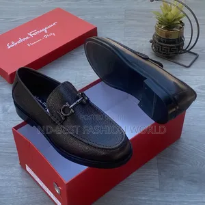 Leather Flat Shoes