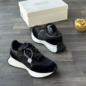 McQueen Luxury Wears