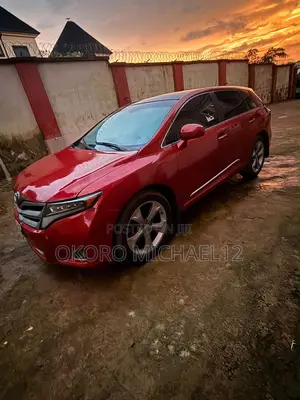 Toyota Venza AWD 2010 Red