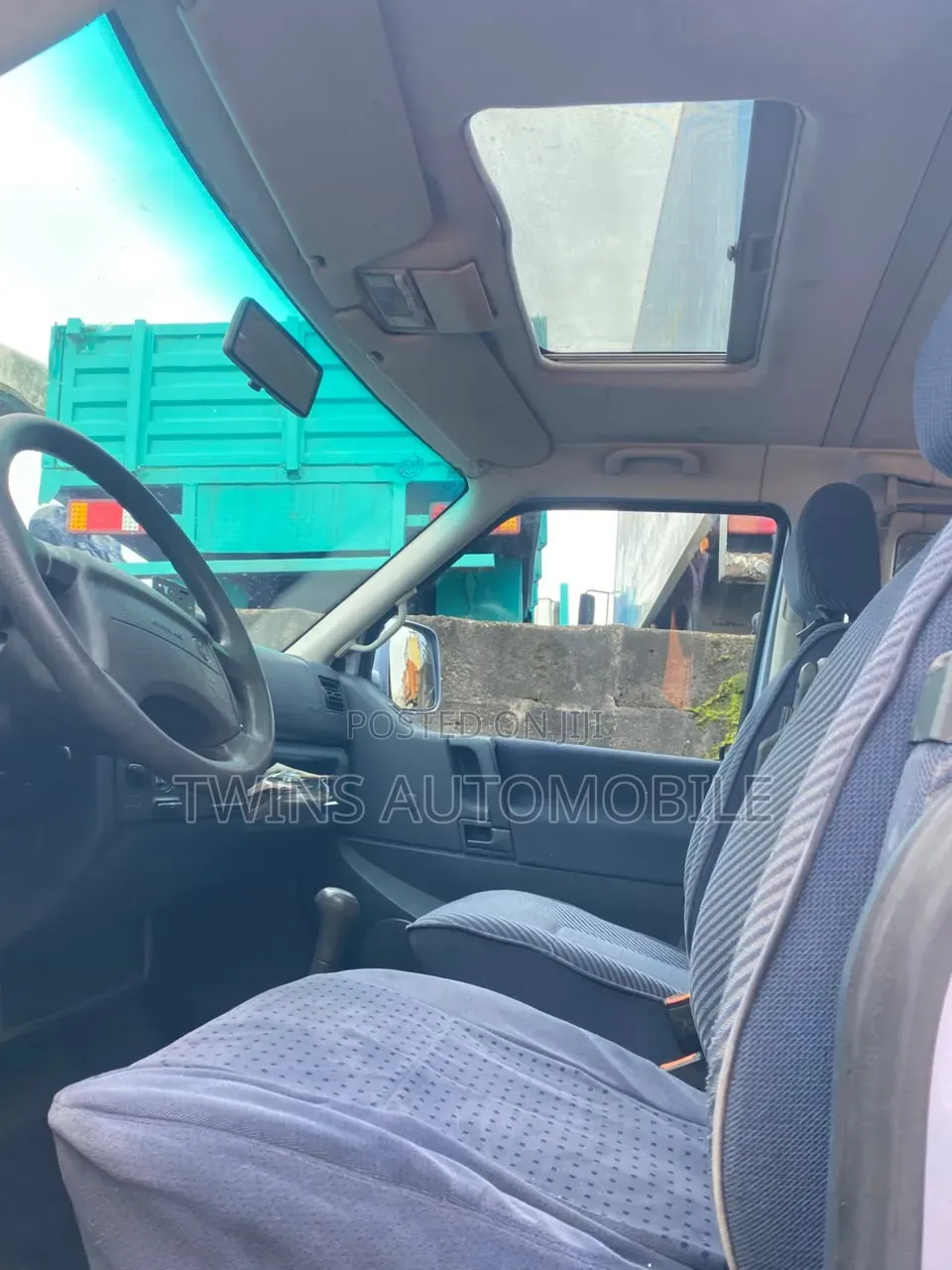 Volkswagen Transporter 2001 Blue