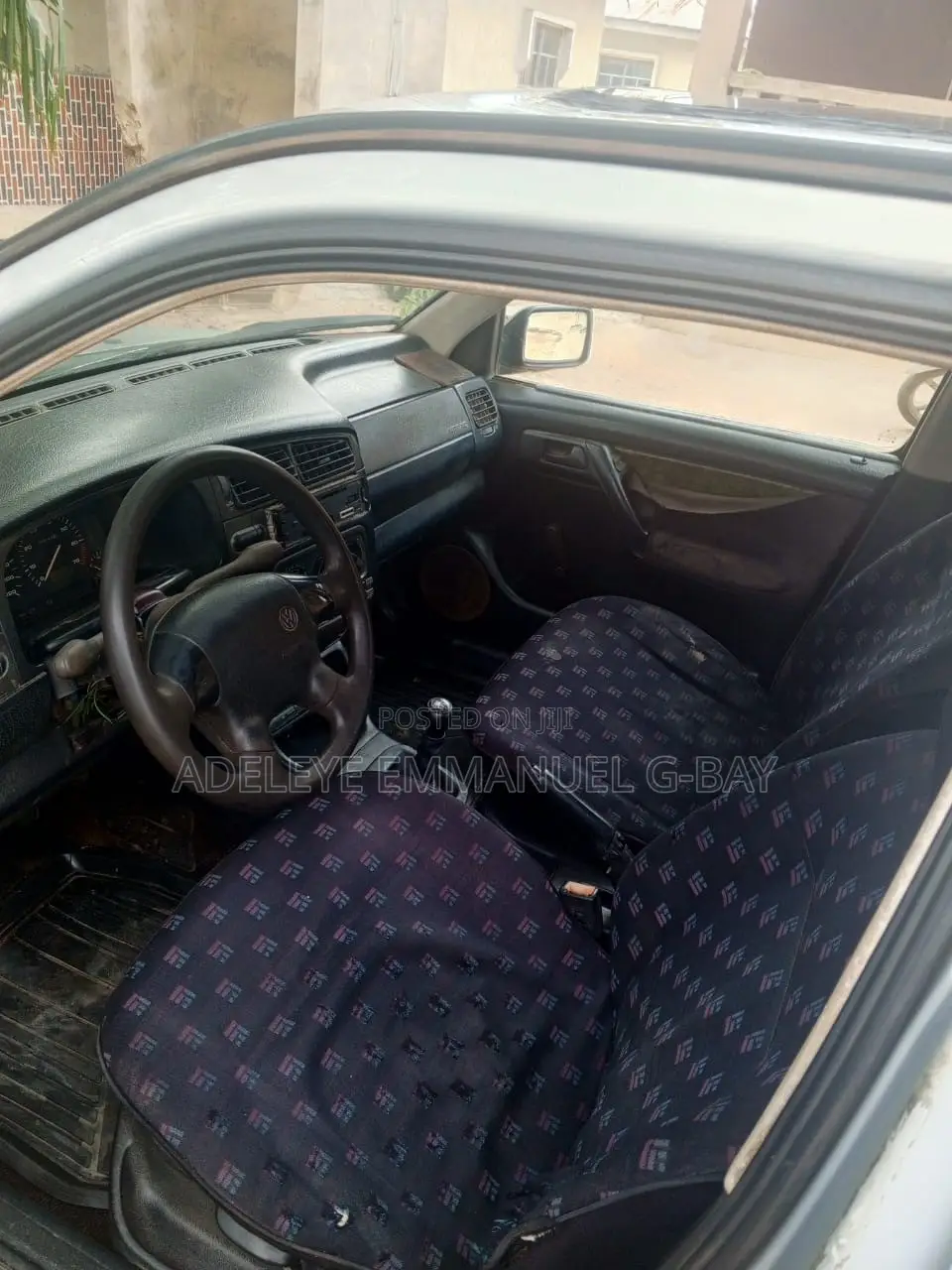 Volkswagen Golf 2000 Silver