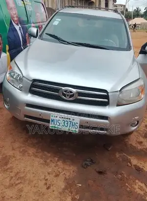Toyota RAV4 2008 Silver