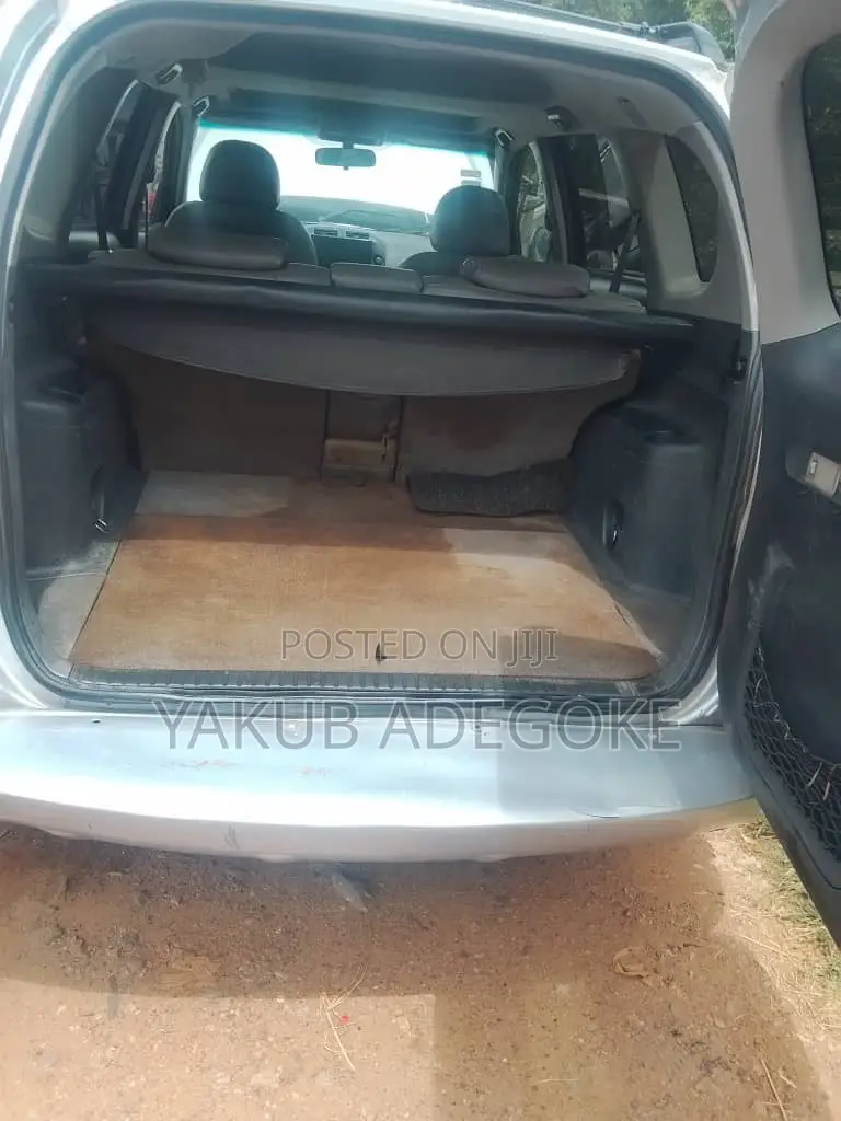 Toyota RAV4 2008 Silver