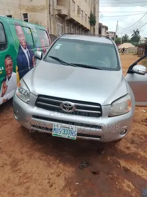 Toyota RAV4 2008 Silver