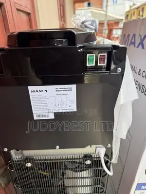 Maxi Water Dispenser 1242
