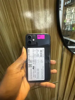 Apple iPhone 11 64 GB Black