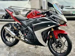 Yamaha R3 2017 Red