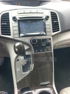 Toyota Venza LE 2015 Gray