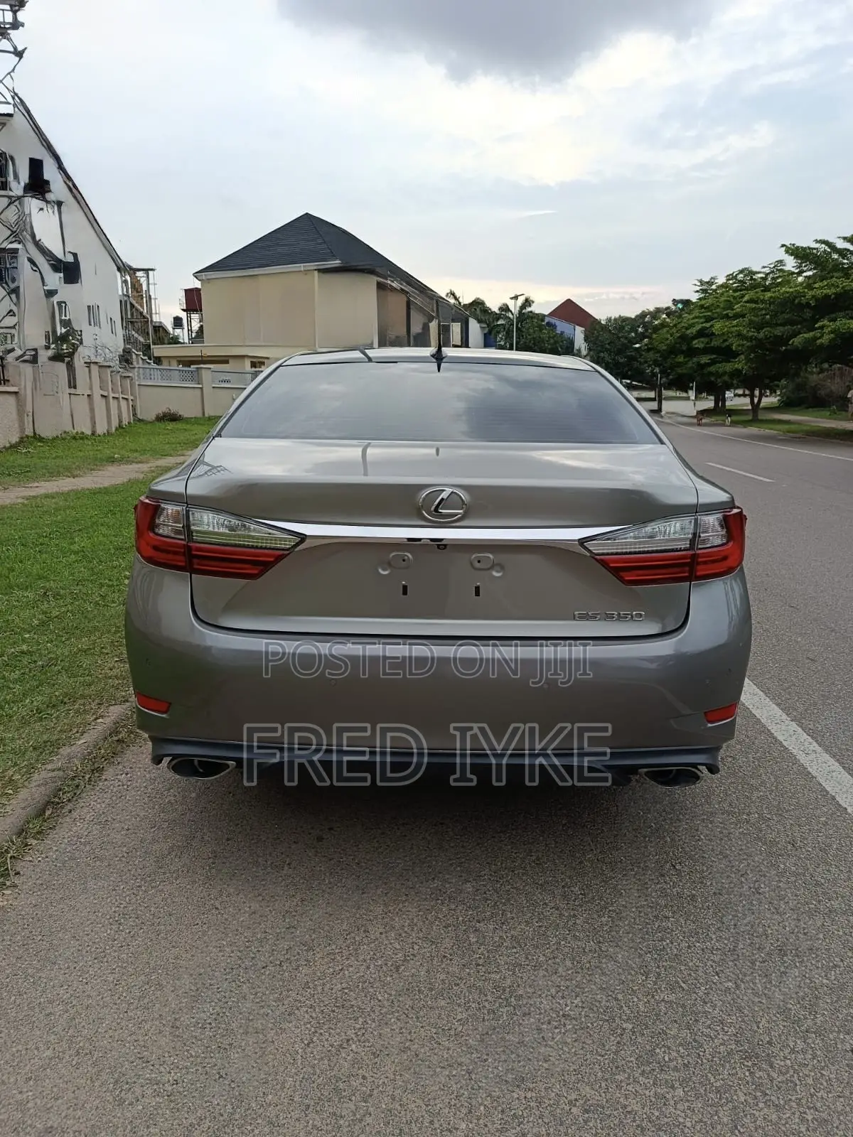Lexus ES 2017 Brown