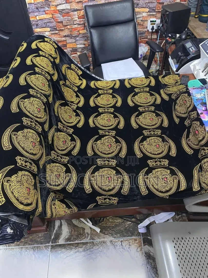 Sinach Clothing