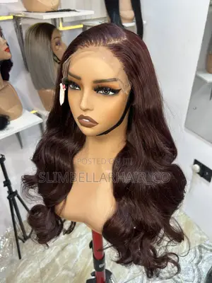 Aku Wavy Wig