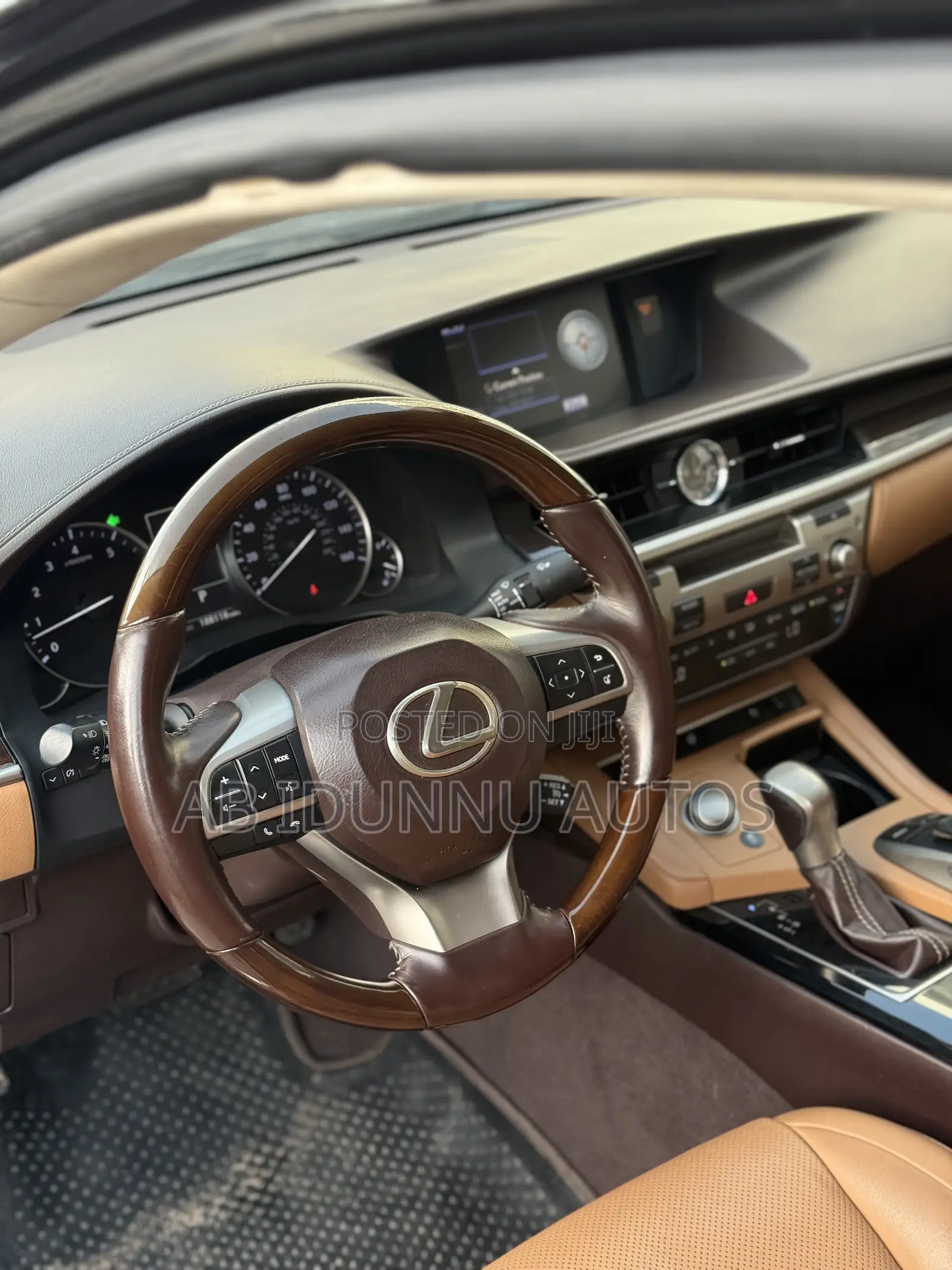 Lexus ES 2016 Black