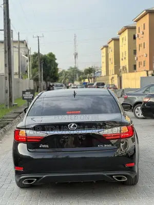 Lexus ES 2016 Black