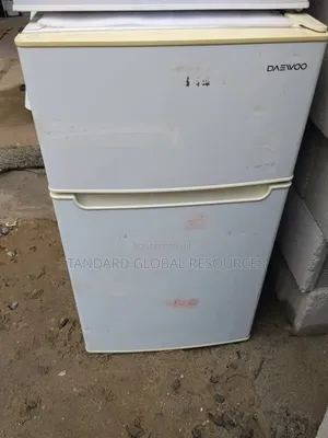 Daewoo Double Door Table Top Fridge