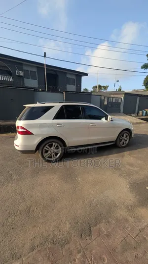 Mercedes-Benz M Class ML 350 4Matic 2013 White