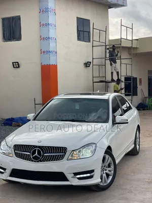 Mercedes-Benz C300 2009 White