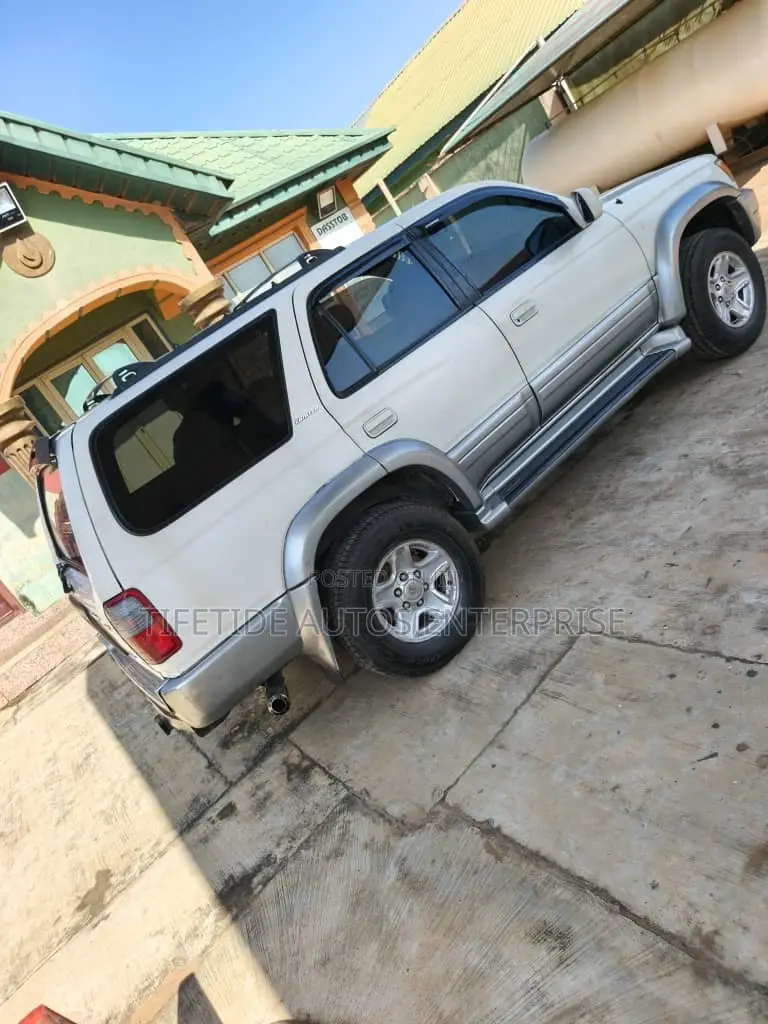 Toyota 4-Runner 2002