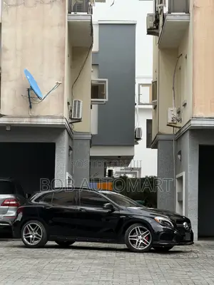 Mercedes-Benz GLA-Class 2015 Black