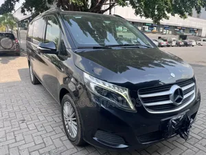 Mercedes-Benz Viano 2017 Black