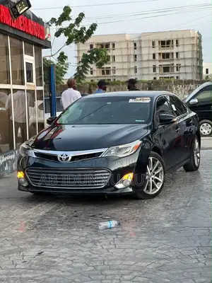 Toyota Avalon XLE 4dr Sedan (3.5L 6cyl 6A) 2015 Gray