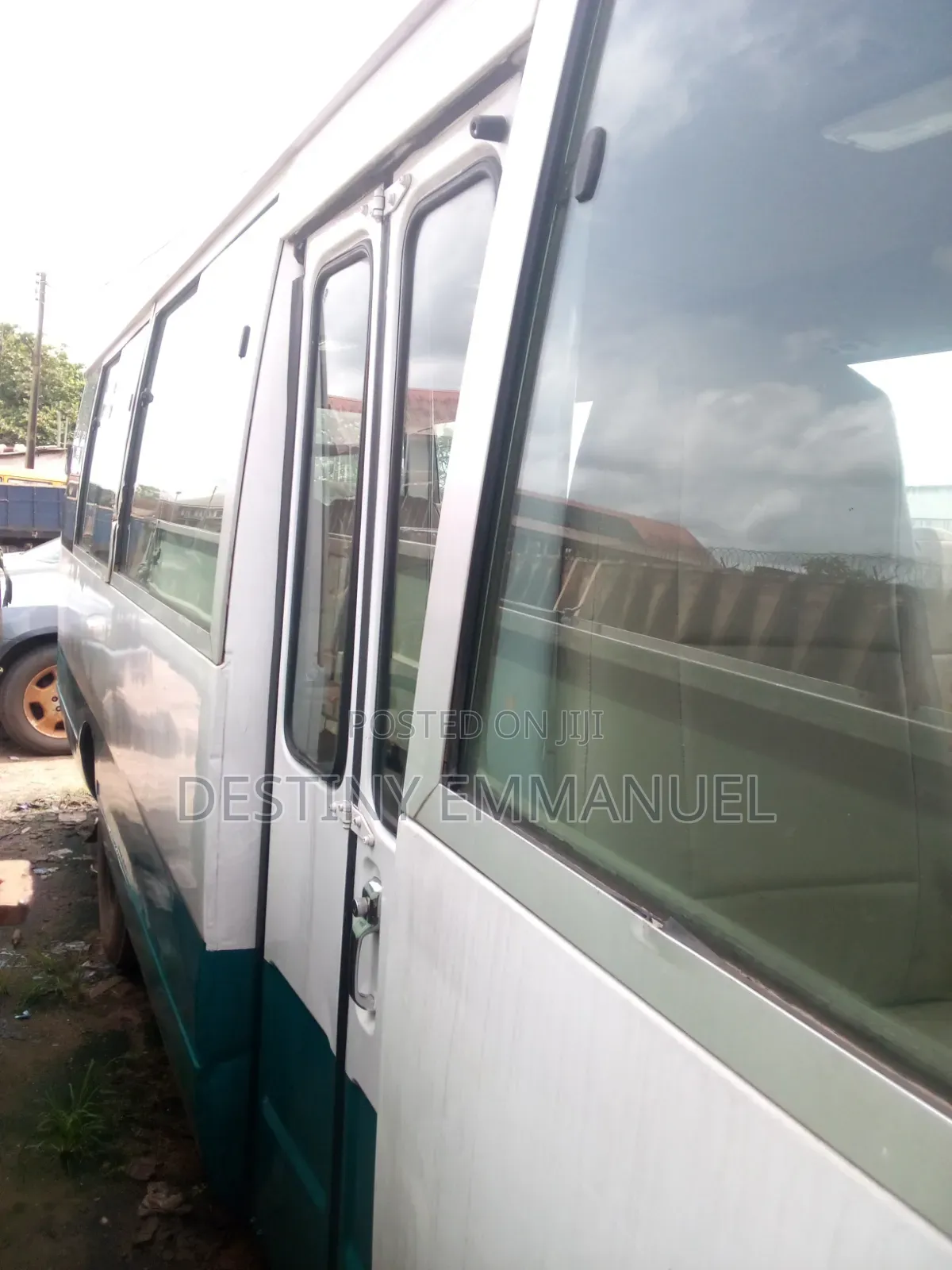 Toyota Coaster 2010 White