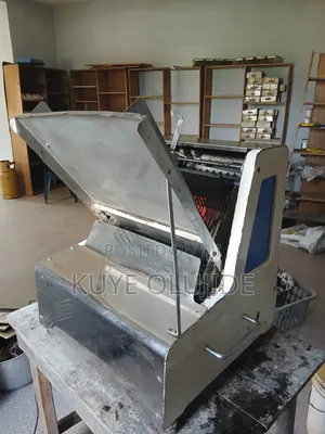 Bread Slicer