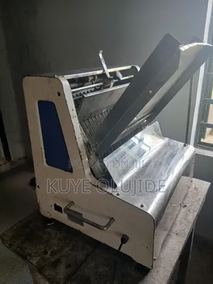 Bread Slicer
