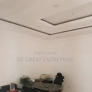 Shop/Office Spacw for Rent 35sqm