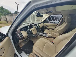 Land Rover Range Rover Vogue 2017 White