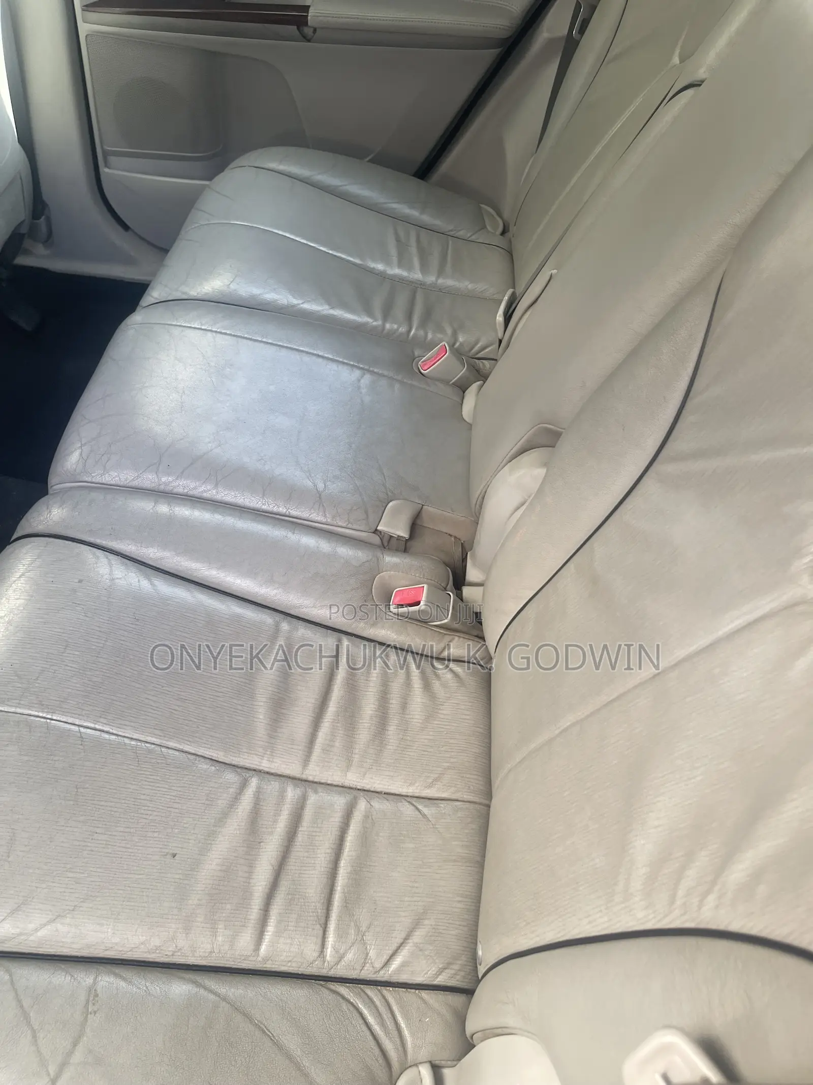 Toyota Venza AWD 2010 White