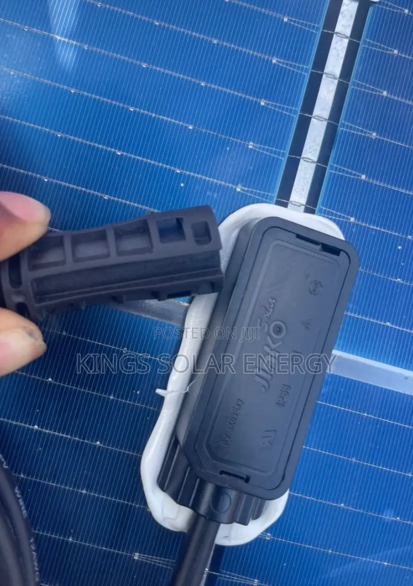645watts Grade a Jiniko Solar Panel Available