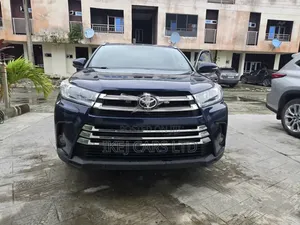 Toyota Highlander 2016