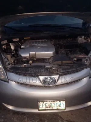 Toyota Sienna XLE 2008 Gold