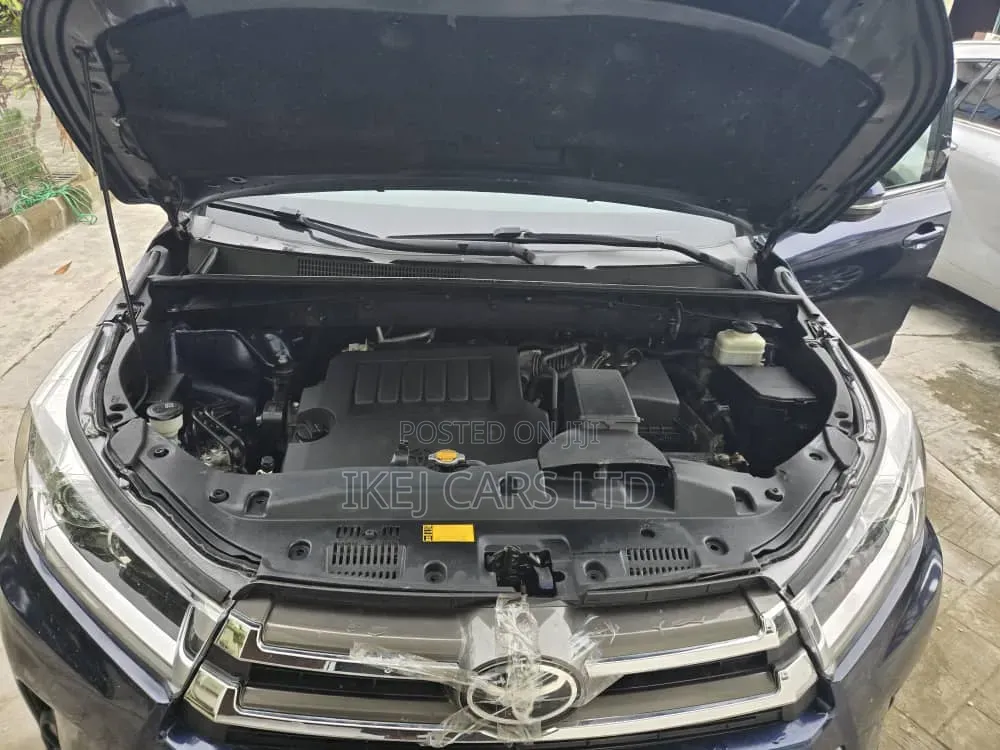 Toyota Highlander 2016