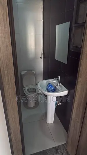 5bdrm Duplex in Dawaki for rent