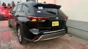 Toyota Highlander Platinum 2021 Black
